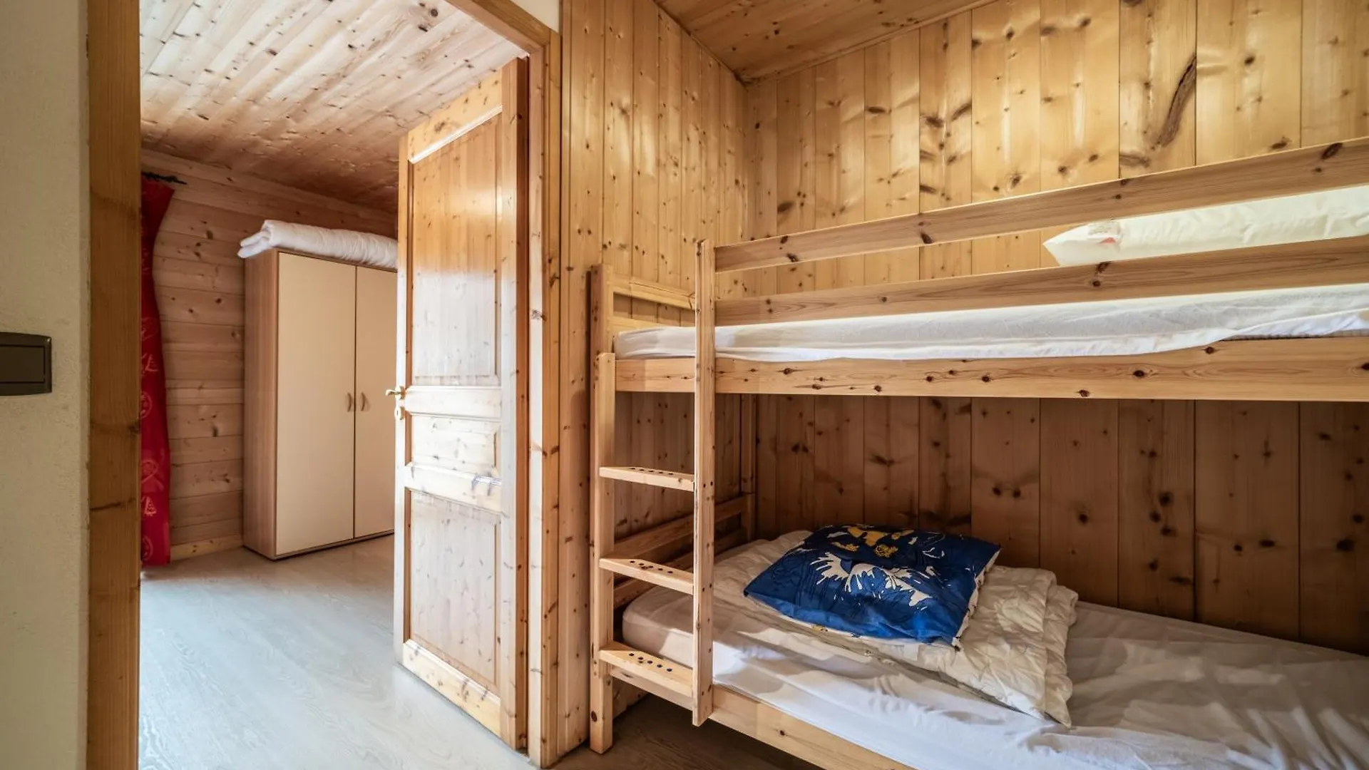 Sherpa - 10 Pers Saint-Jean-dʼAulps 0*,